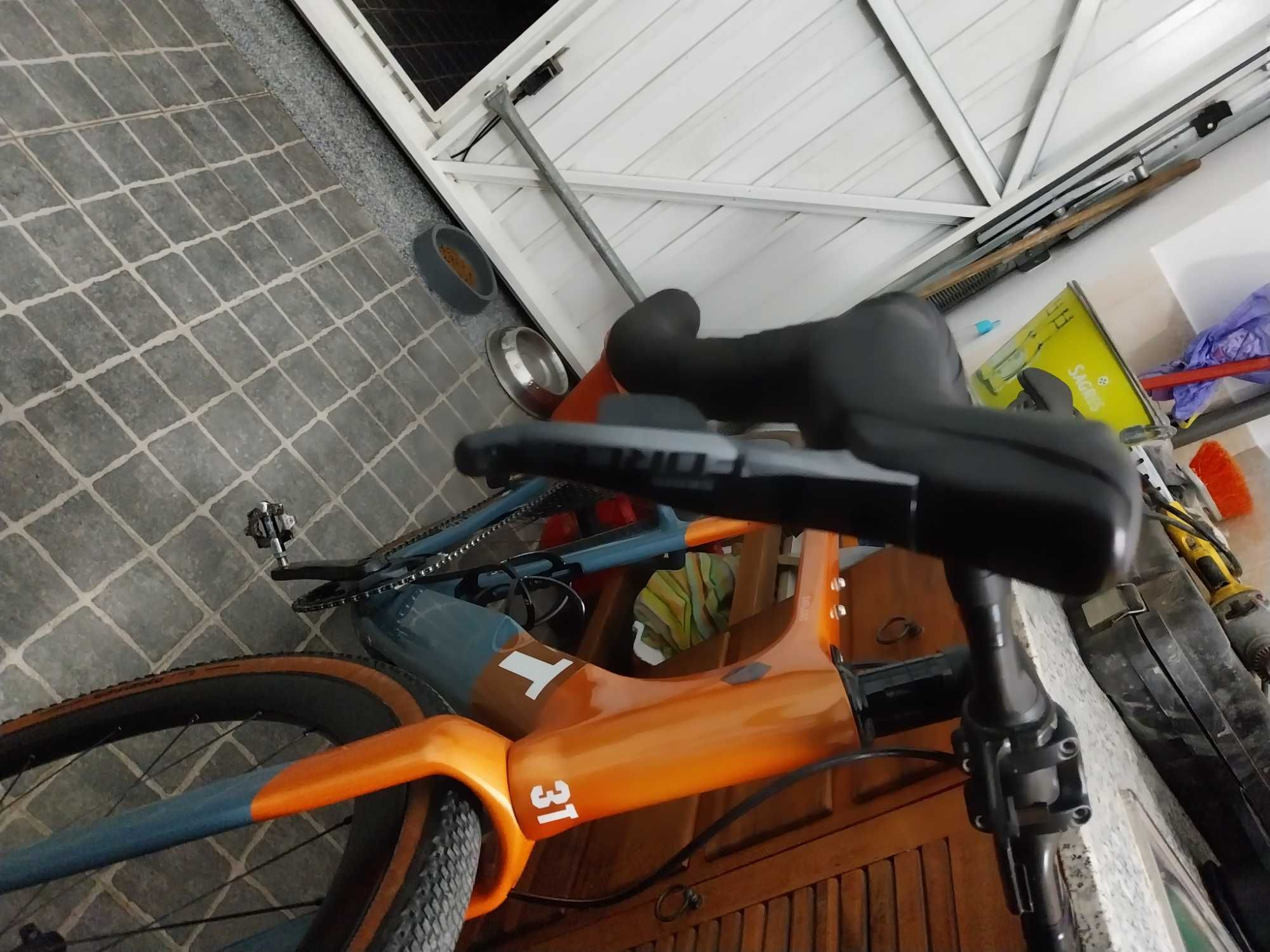 3t exploro racemax