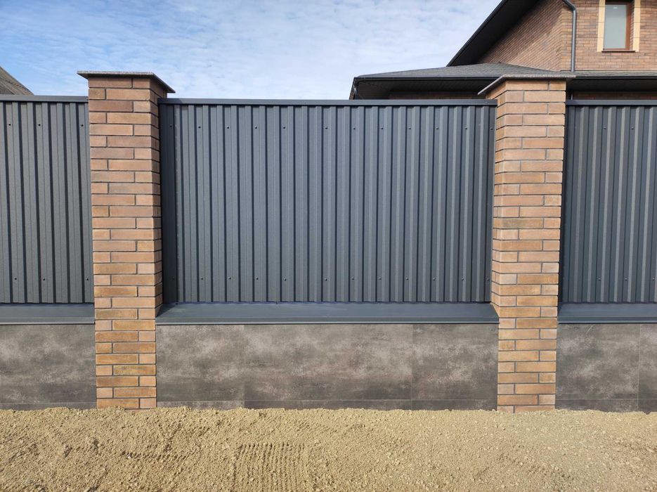 Ворота та паркани . Виготовлення , професійний монтаж