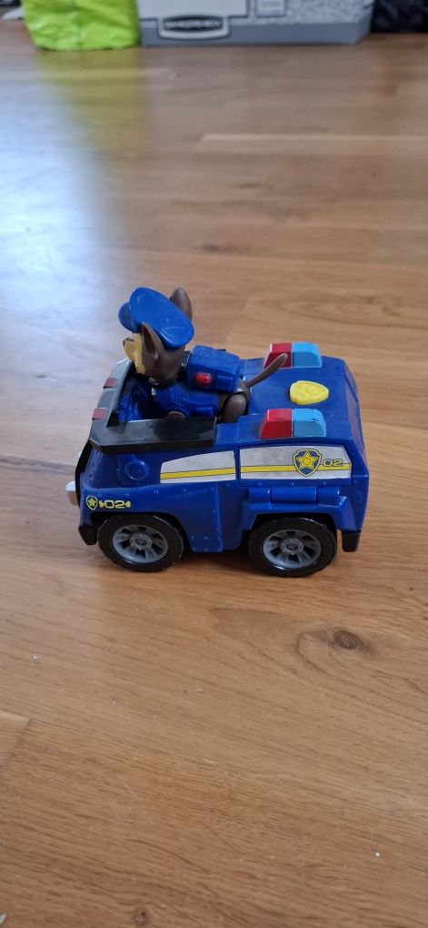Psi Patrol Chase - pojazd z figurką