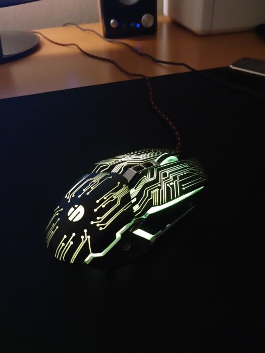 Myszka RGB Gaming Mouse