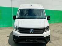 Volkswagen Crafter 35 Furgon z wysokim dachem silnik: 2,0 l 103 kW / skrzynia biegów: Przedni napęd manualna 6-biegowa rozstaw osi: 3640 mm  Crafter 35 Furgon- mały przebieg DEMO