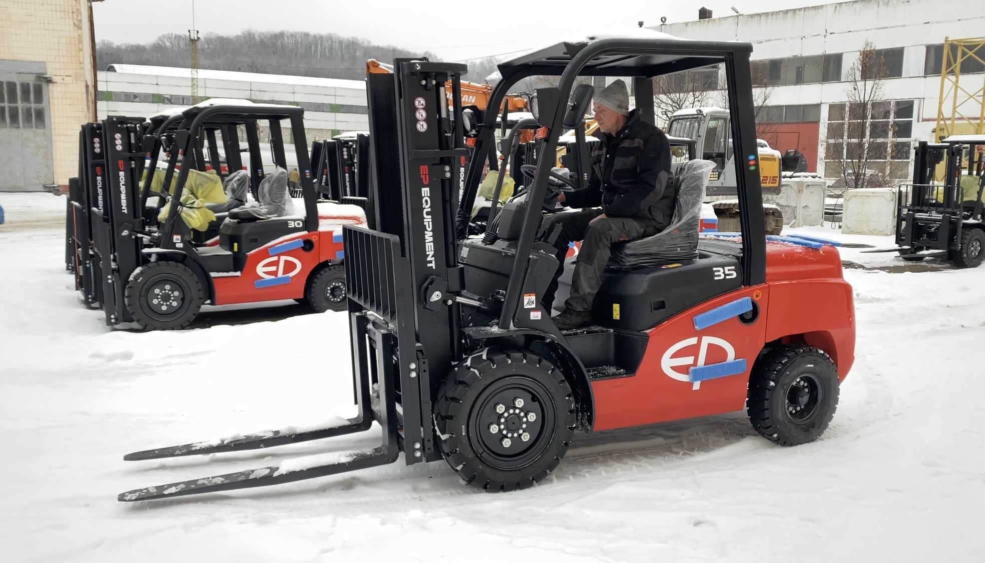 Вилковий навантажувач EP CPCD35T8 3.5т, бок.зміщ+вільний хід, гарантія