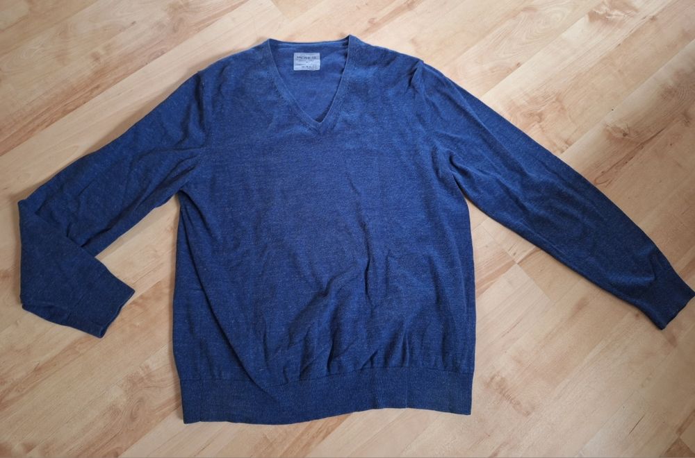 Męski sweter w serek granatowy niebieski XXL XL