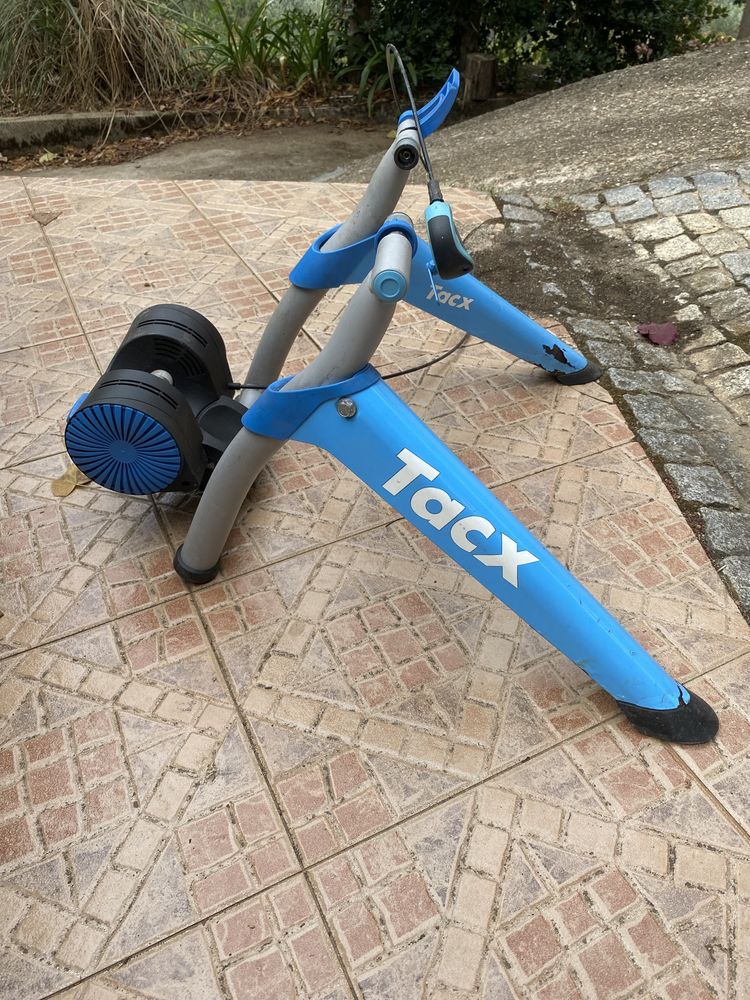 Rolo treino tacx c/ acessórios