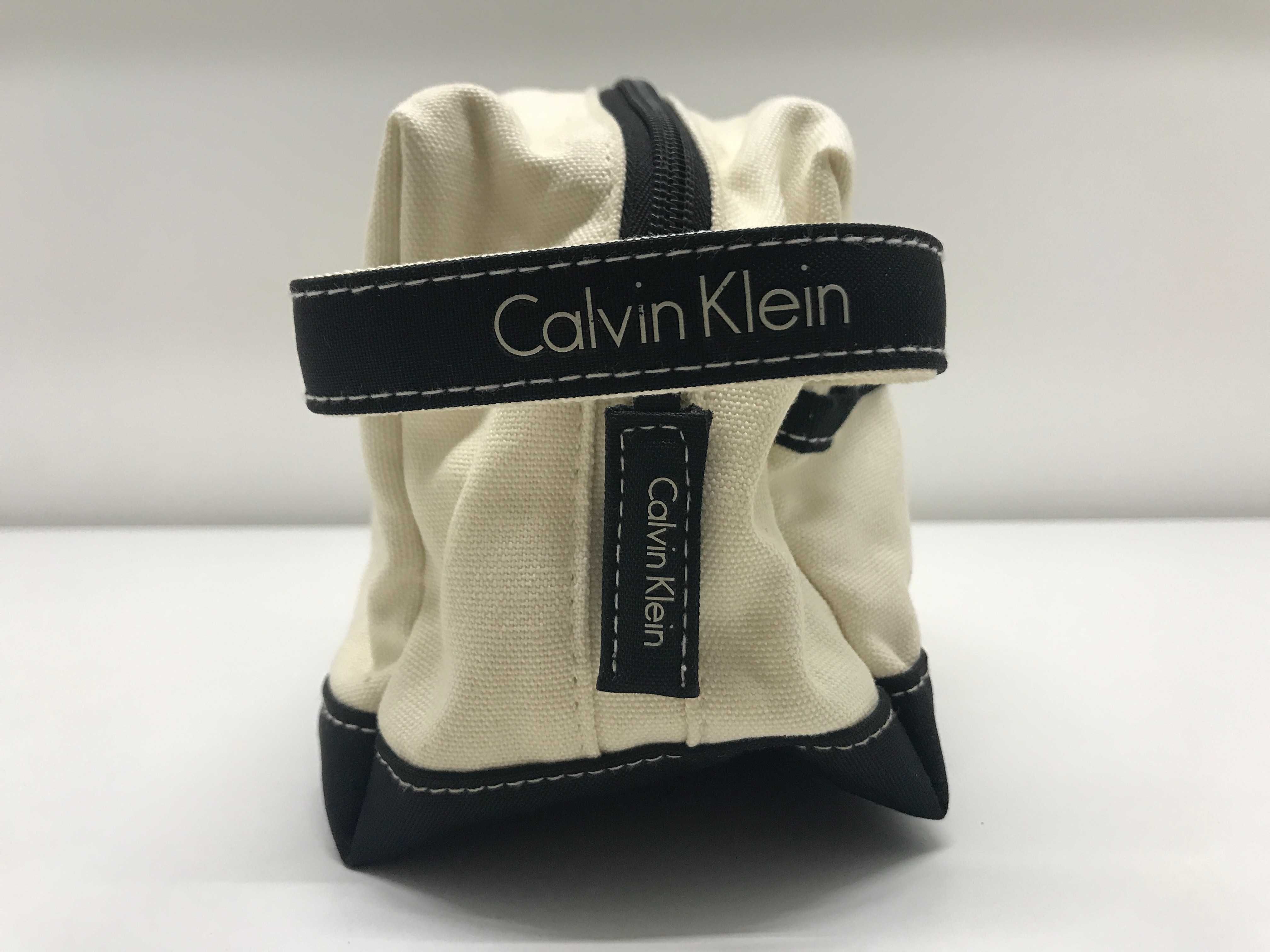 Kosmetyczka bawełniana saszetka Calvin Klein