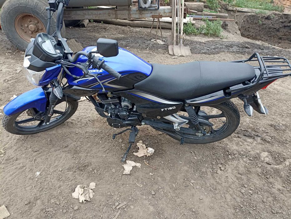 Продам мотоцикл Forte FT-150 + торг