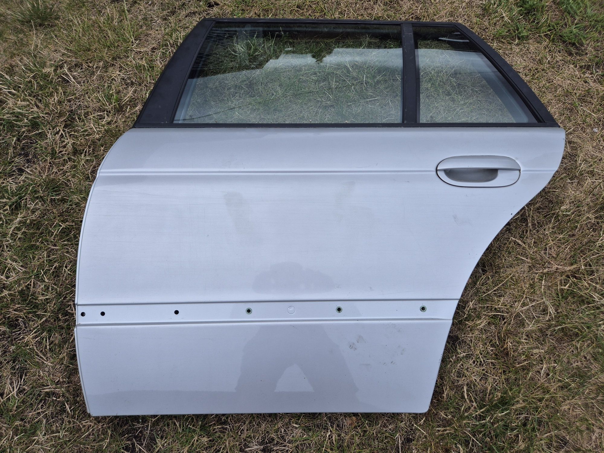 BMW E39 Touring kombi drzwi tylne prawe lewe kompletne bez rdzy