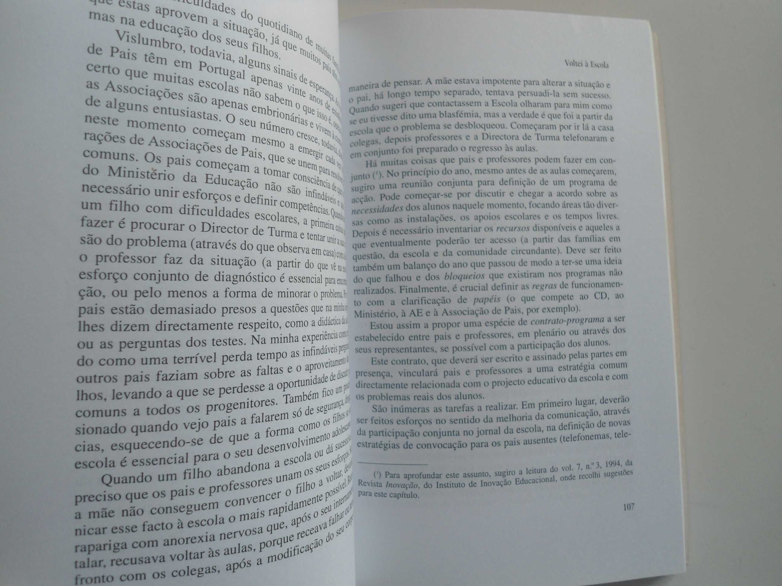 Voltei à escola por Daniel Sampaio
