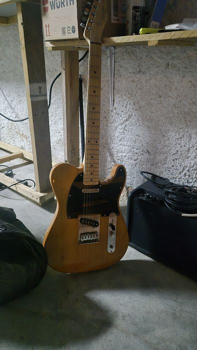 Guitarra eléctrica Fender Squier Stratocaster