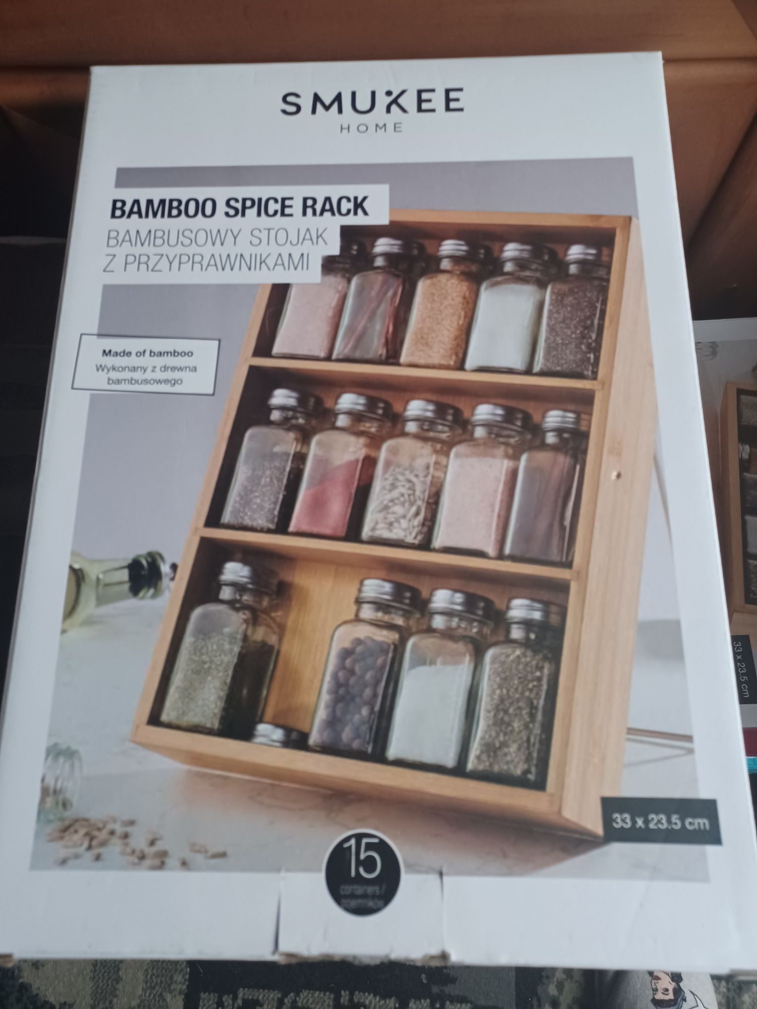 Bambusowy stojak z przyprawnikami