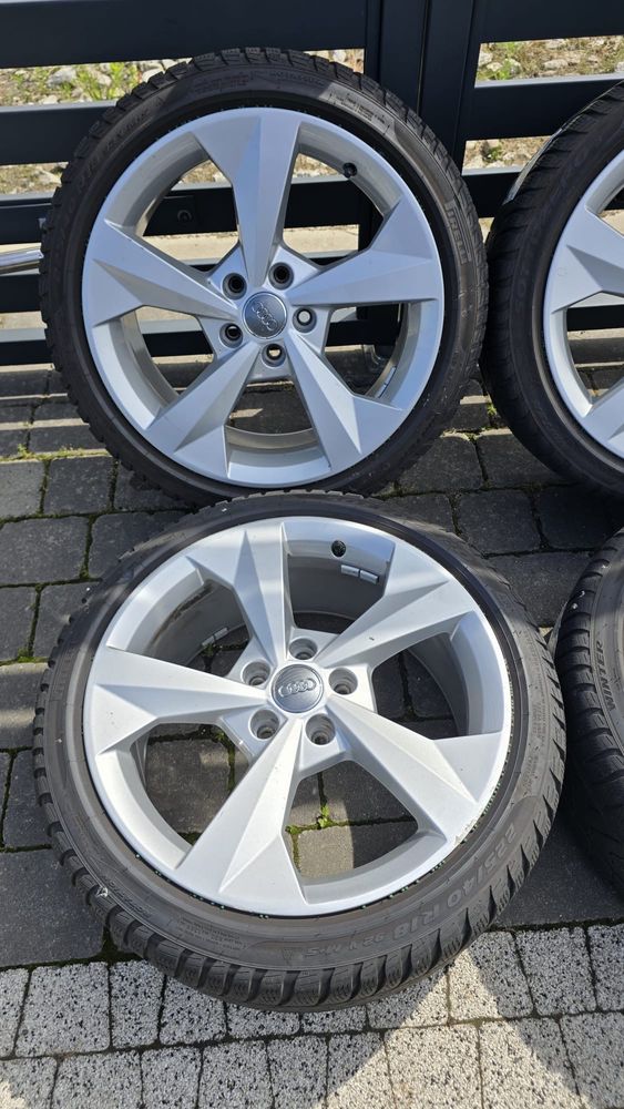 Felgi 18” Audi A3 5x112 ET46 + zimowe Pirelli 225/40 R18