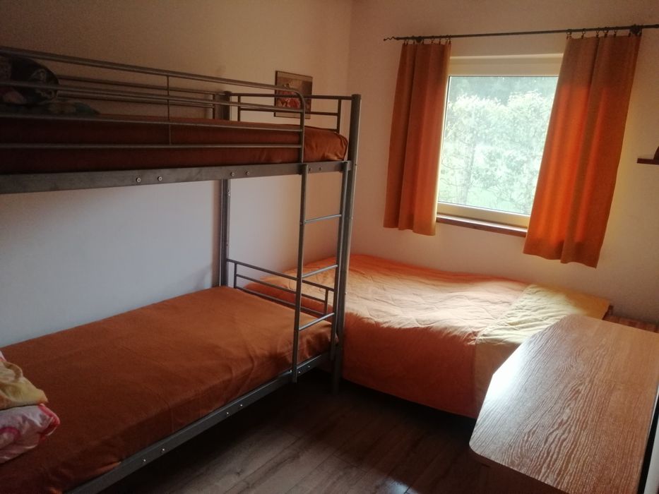 MAZURY Duży Domek, cztery sypialnie, 100m do jeziora, jacuzzi