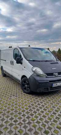 Renault Trafic 2.5 dCi 135 KM Long