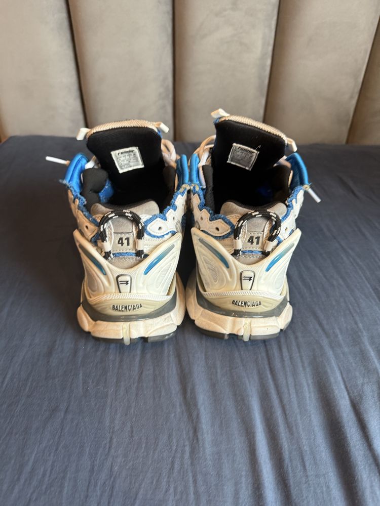 Balenciaga runner