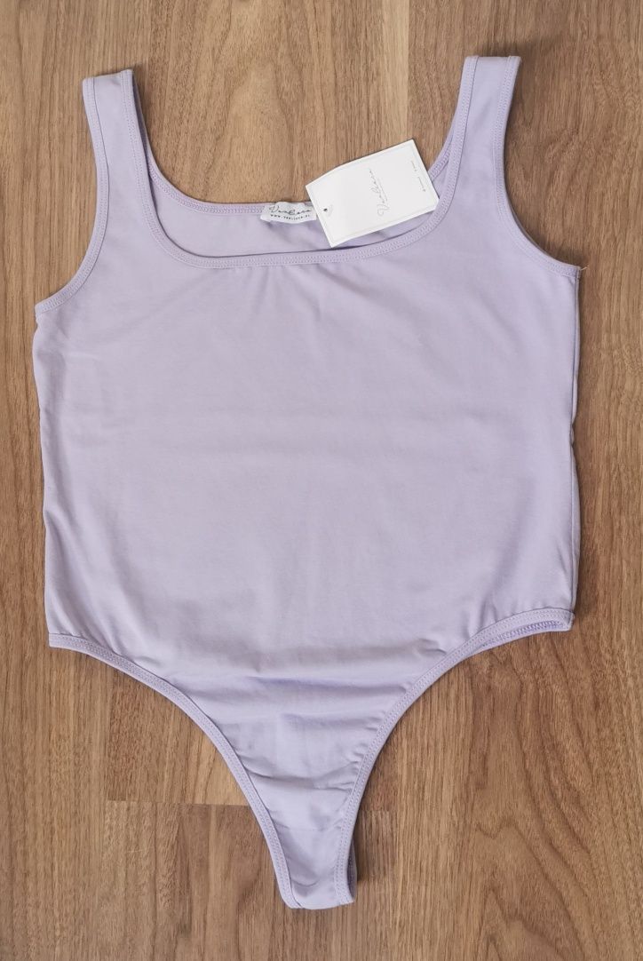 Varlesca body stringi roz.S