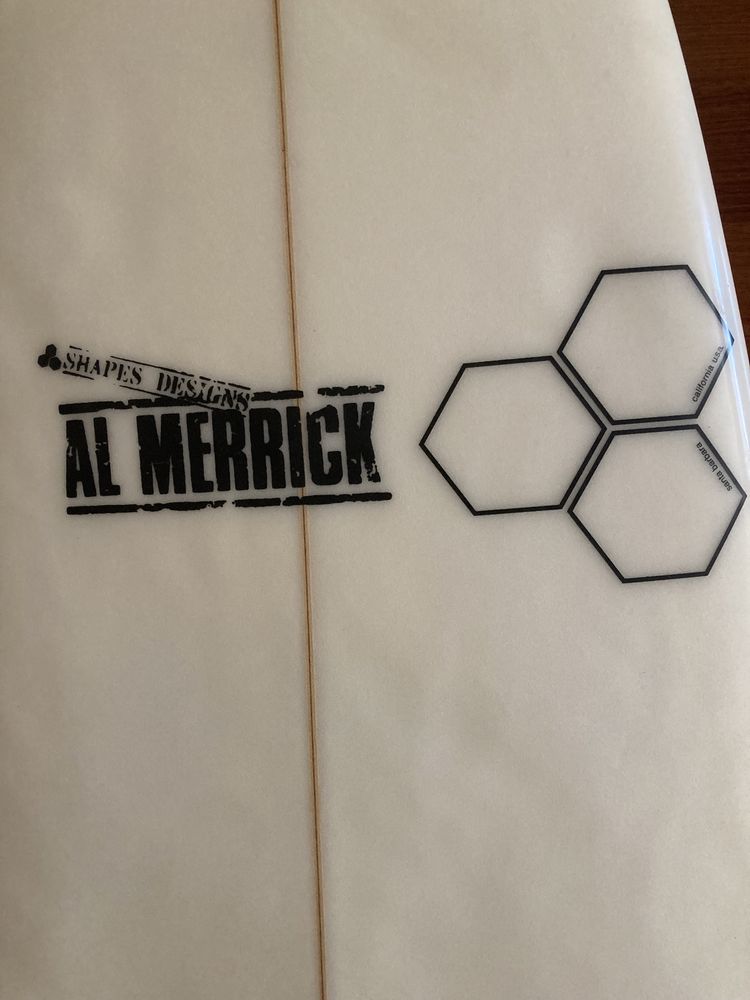 Prancha de surf Al-Merrick tamanho 5’9.