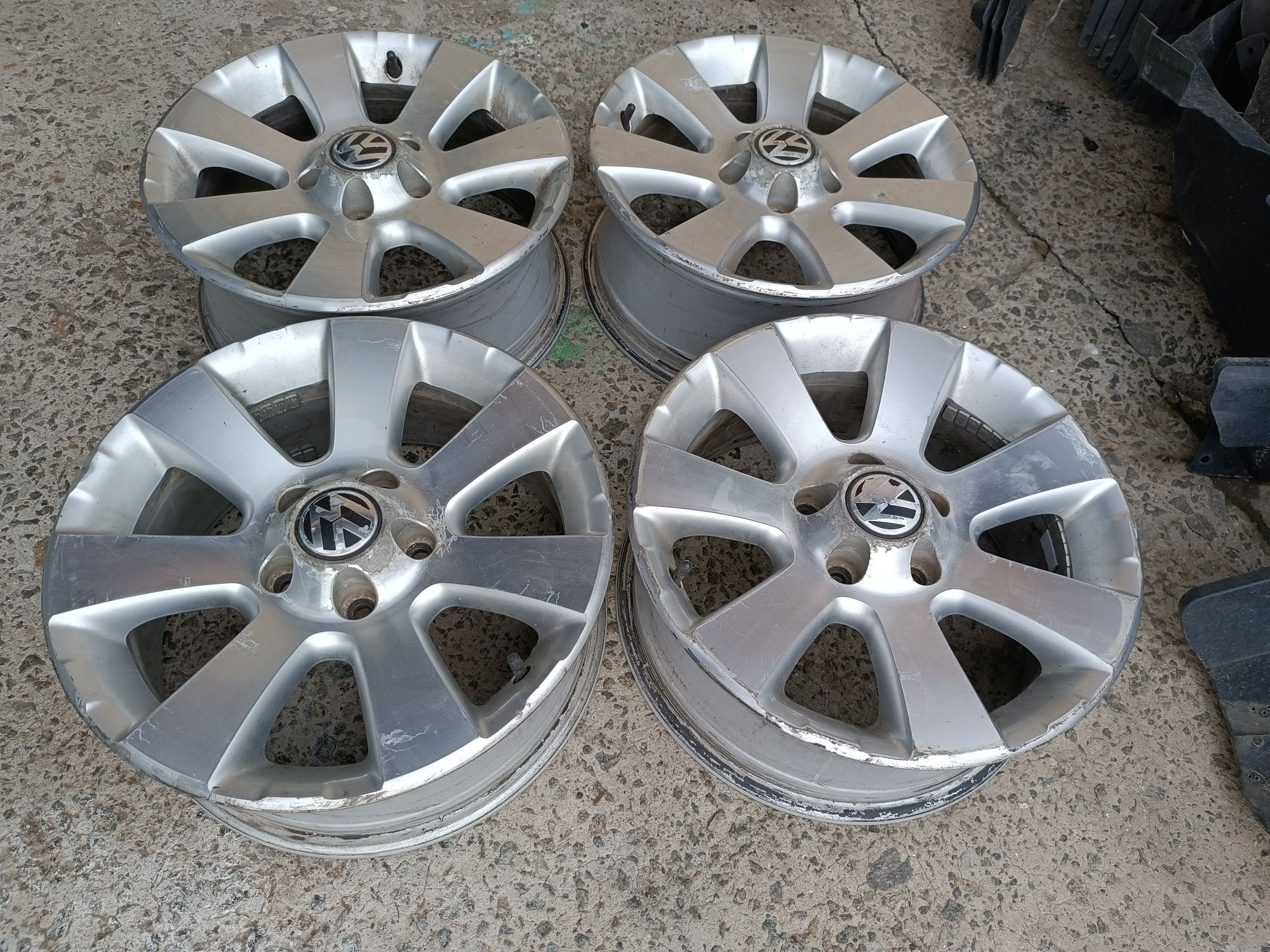 Диски R16 5*112 VW Caddy, Passat B6, Golf 6,  Touran, T4