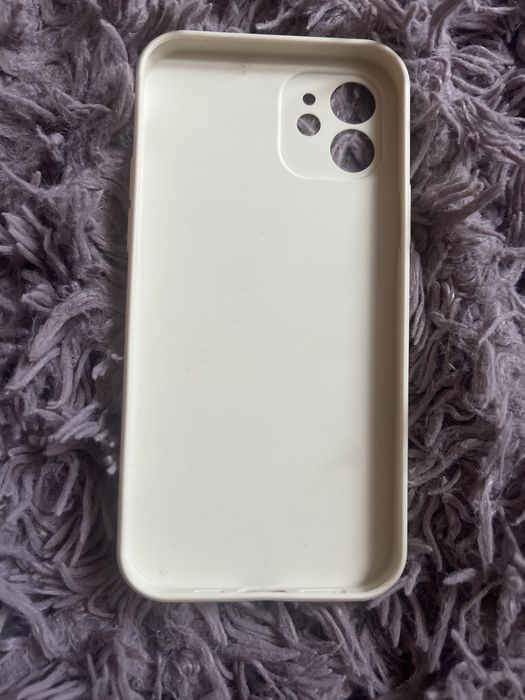 Etui na iPhone 12
