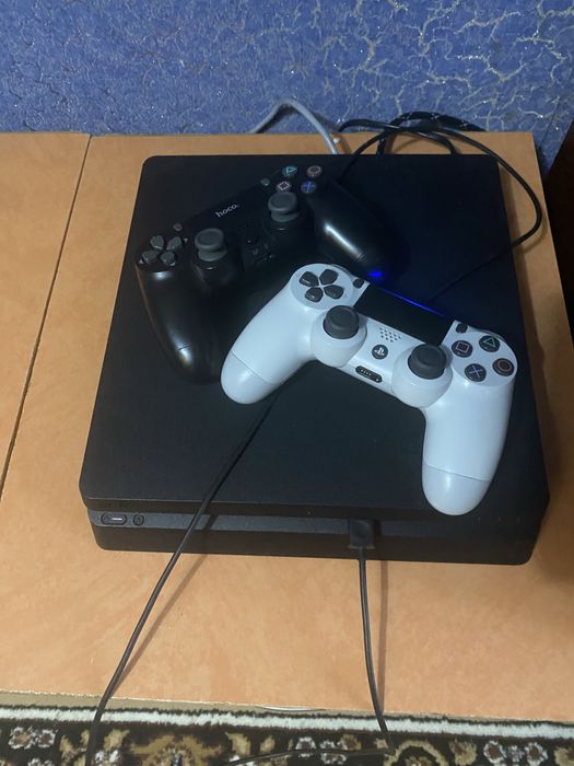 Продам Playstation 4 slim 500gb