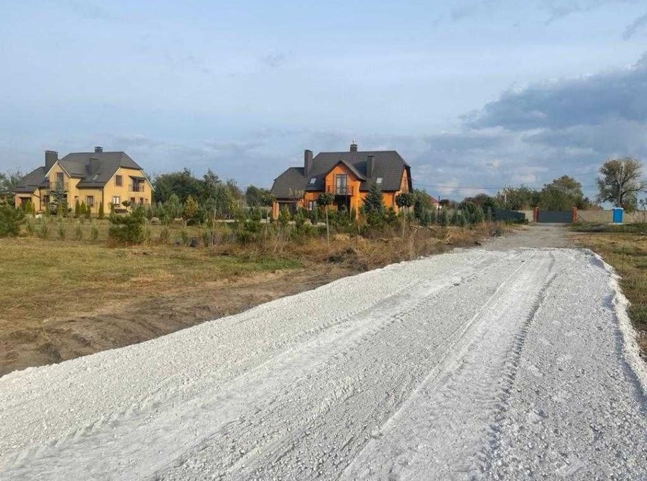 Продаётся участок в Обуховке на закрытой территории пляж 100 метров