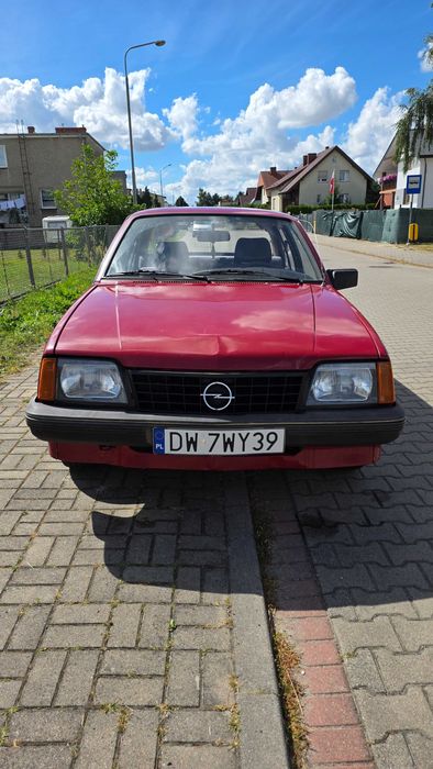 Opel Ascona C 1.6d