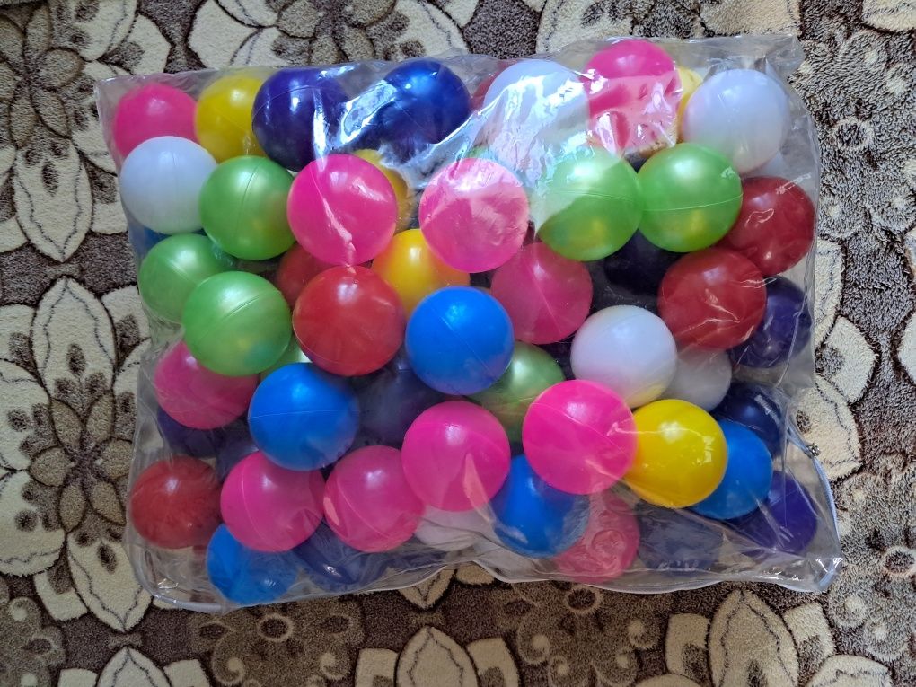 Кульки для сухого басейну