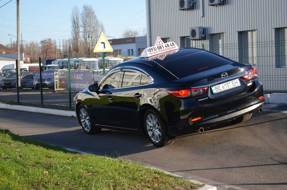 Уроки вождения на автомобиле с (АКПП). Инструктор по вождению.