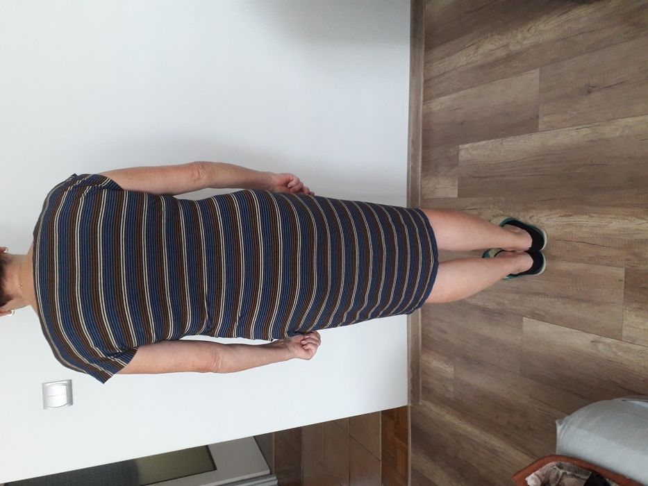 Sprzedam sukienkę CDN rozm 40