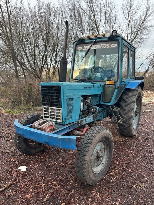 Трактор МТЗ 80 .