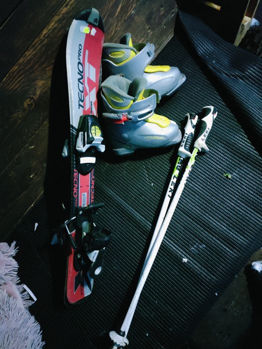 Sprzedam zestaw  do nauki na nartach dla dziecka