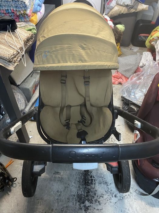 Vendo Carrinho Quinny Mood