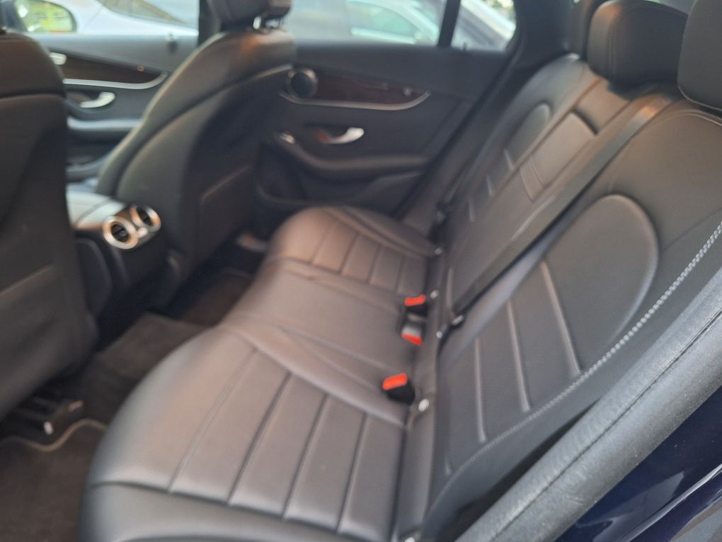GLC 300 DE HIBRIDO PLUG-IN