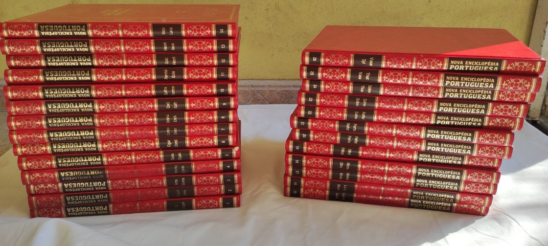 Nova Enciclopédia Portuguesa - 26 volumes