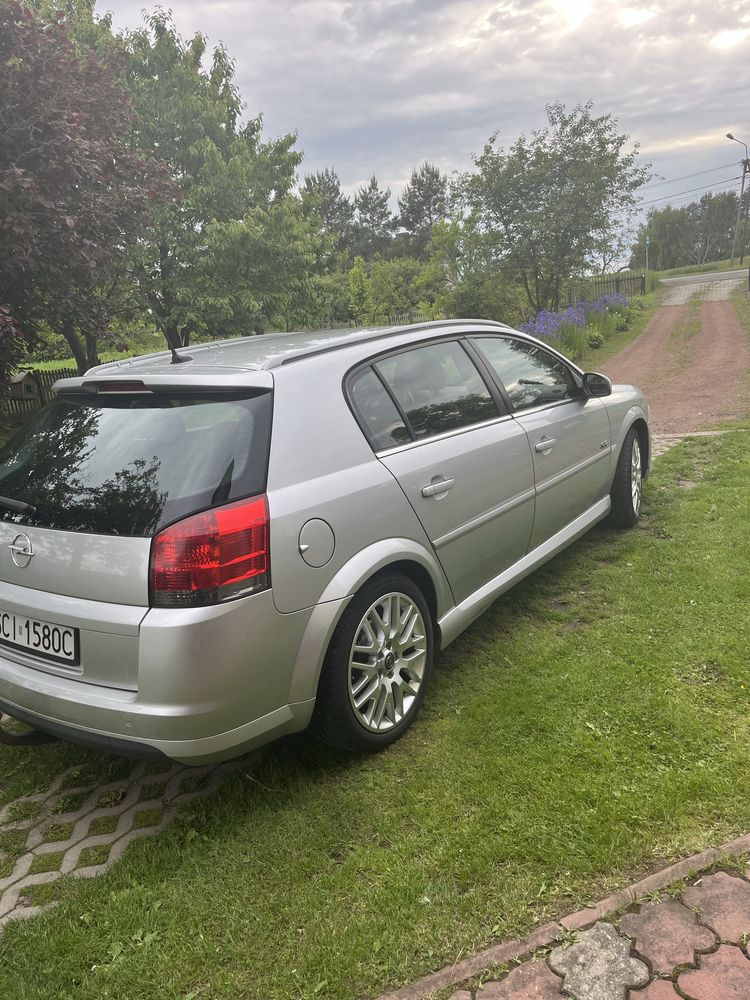 Opel Signum OPC Line 1.9cdti 150km