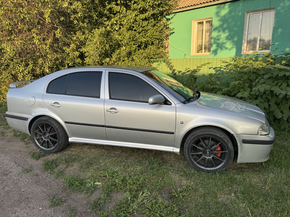 Продам skoda octavia