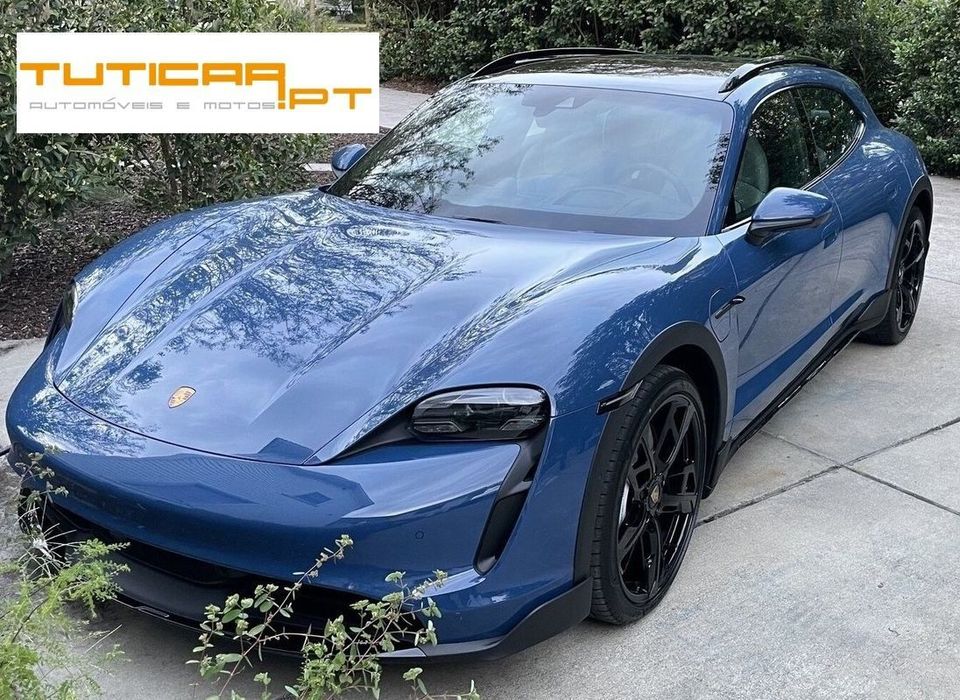 Porsche Taycan Cross Turismo 4S