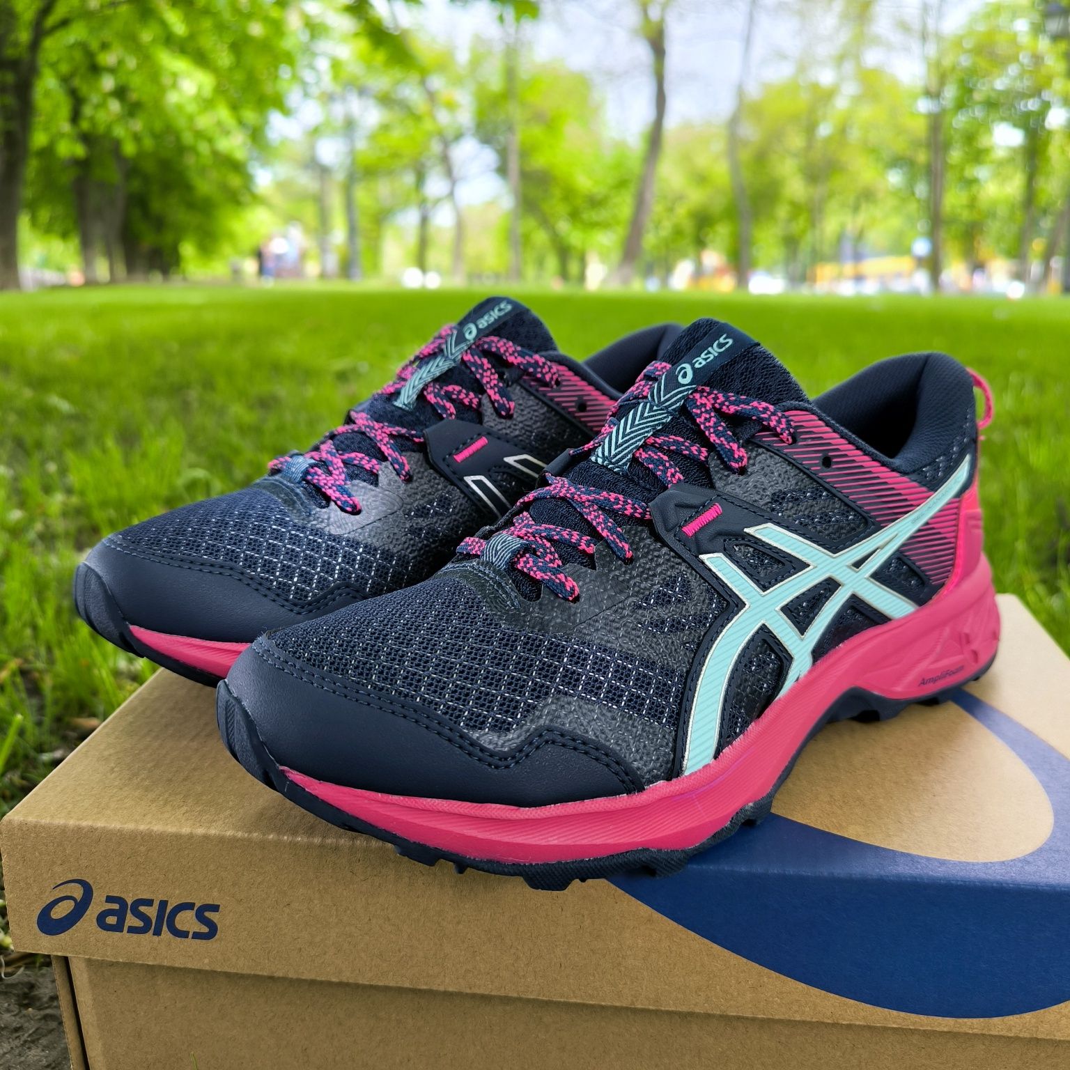 Кросівки жіночі Asics Gel-Kanaku 4 кроссовки женский беговые для бега