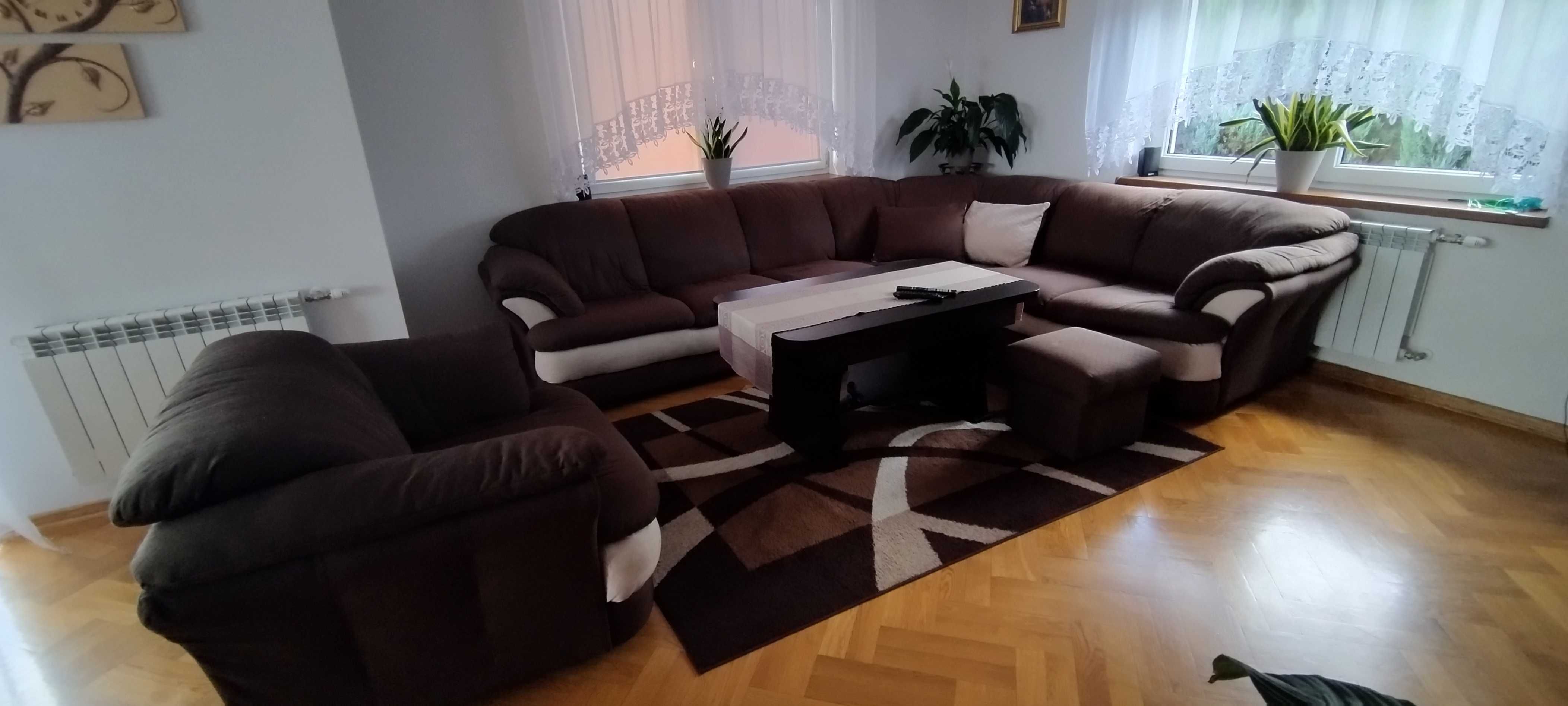 Narożnik z fotelem