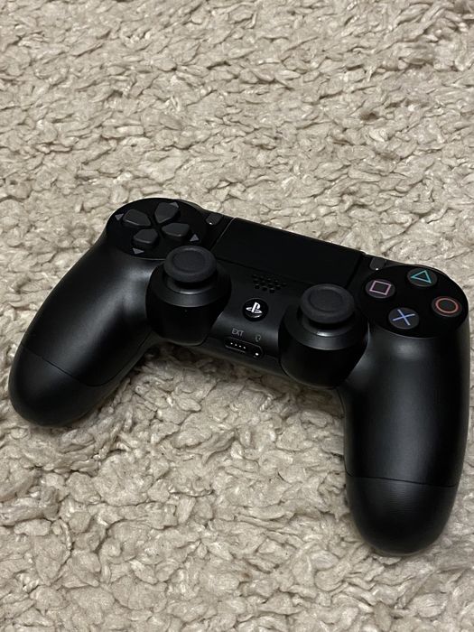 Ps4 slim 1T гарний стан