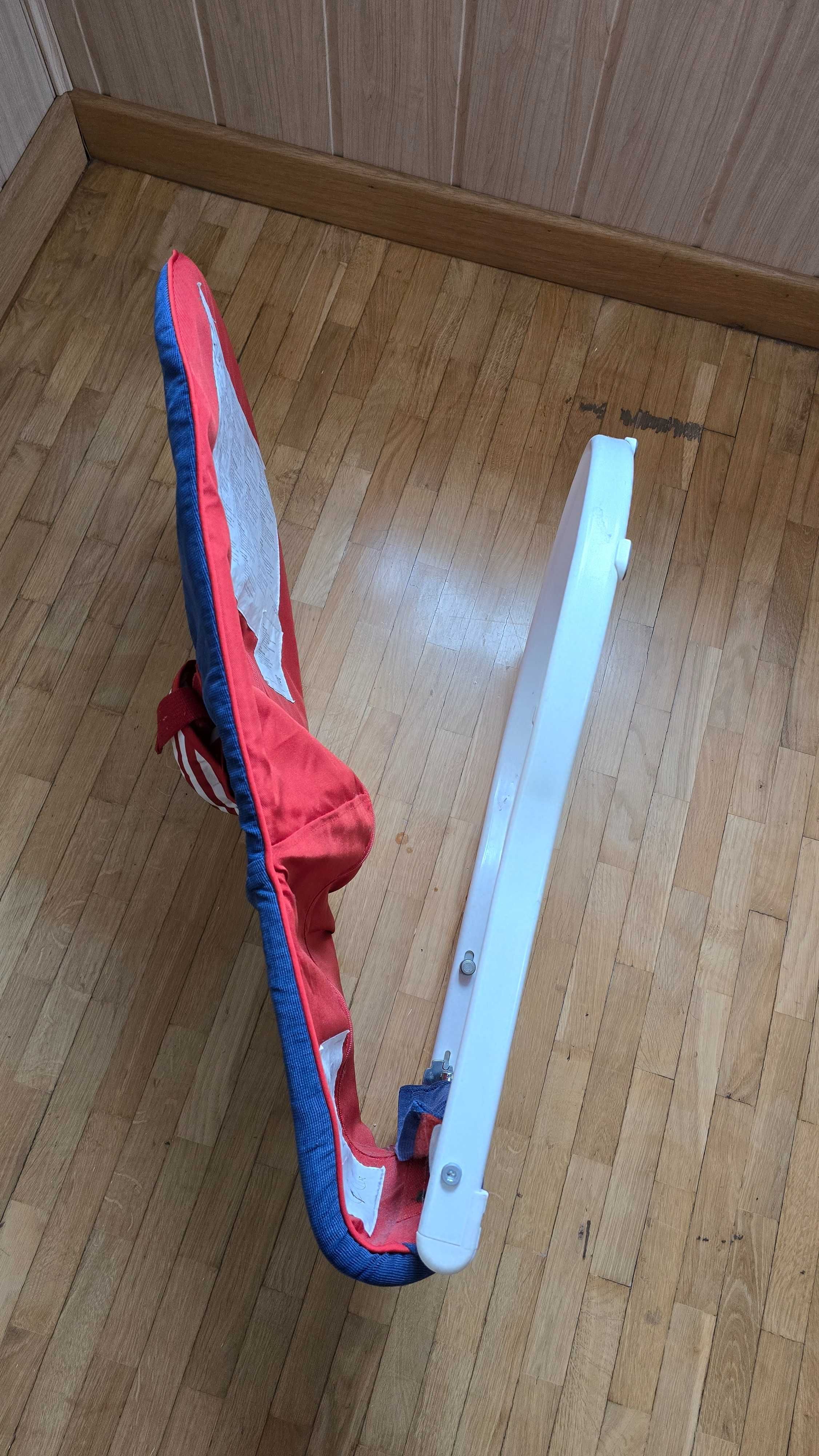 IKEA Tovig Baby Bouncer, niebiesko-czerwony bujak leżaczek