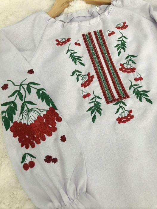 Вишиванка лляна для дівчинки