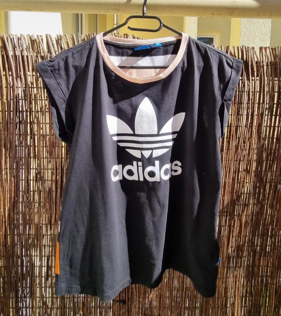 T-shirt damski Adidas