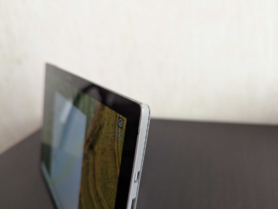 Microsoft Surface Pro 4 4/128gb Intel Core i5-6300u