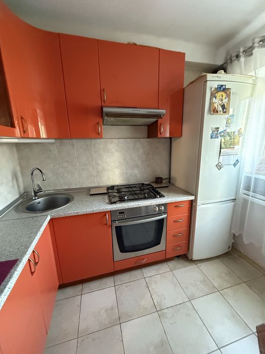 Продам 2 кімн. квартиру в Украінці.