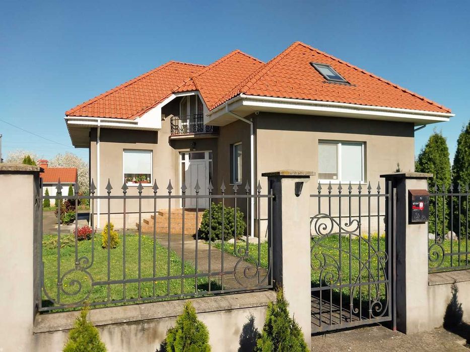 Продаж будинку з ремонтом, меблями, технікою, 5 хв. до Нового р-ну