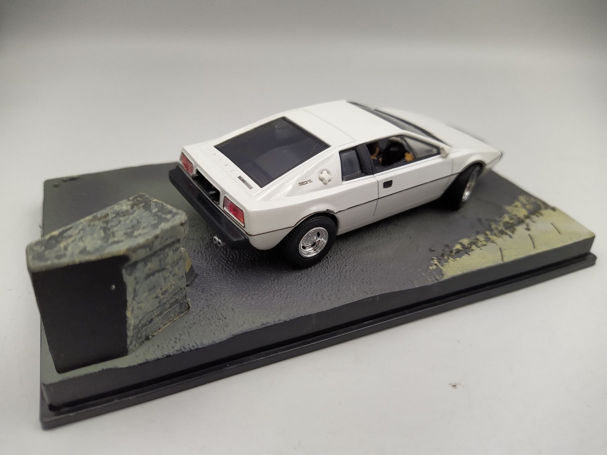 Lotus Esprit James Bond collection Eaglemoss 1:43