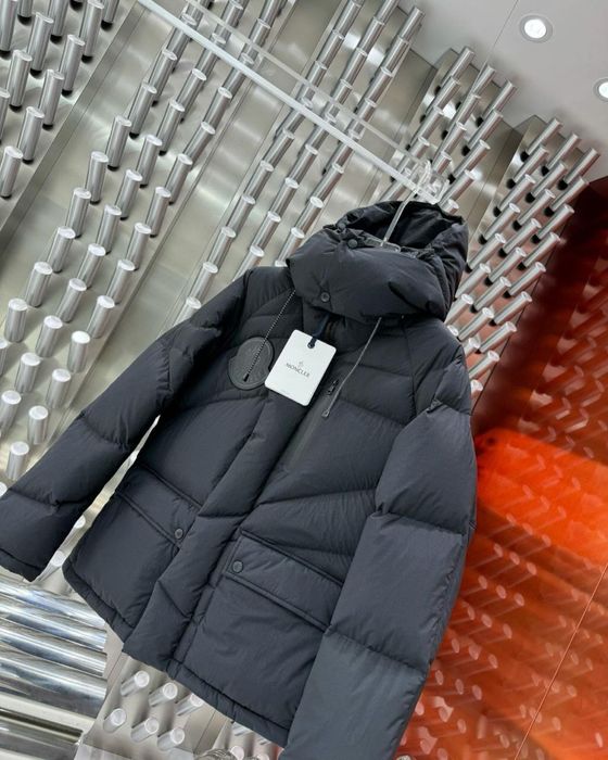 Пуховик Moncler чоловіча зимова М