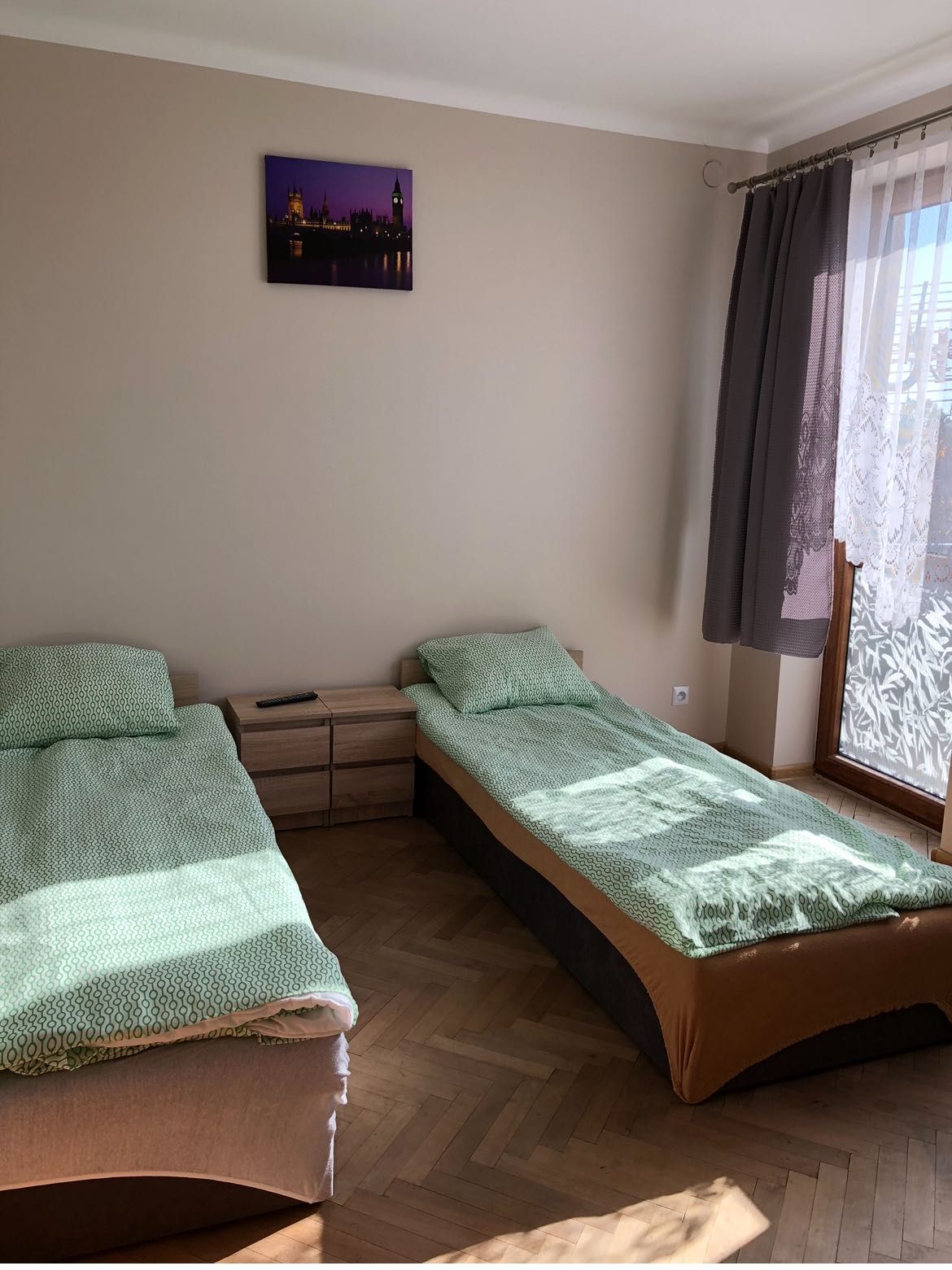 Noclegi dla Firm, kwatery pracownicze  Studio 7 i 3 osobowe z łazienka