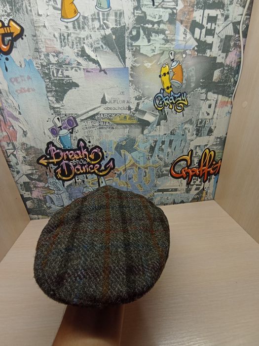 Harris Tweed cap