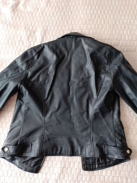 Кожанка в хорошем состоянии